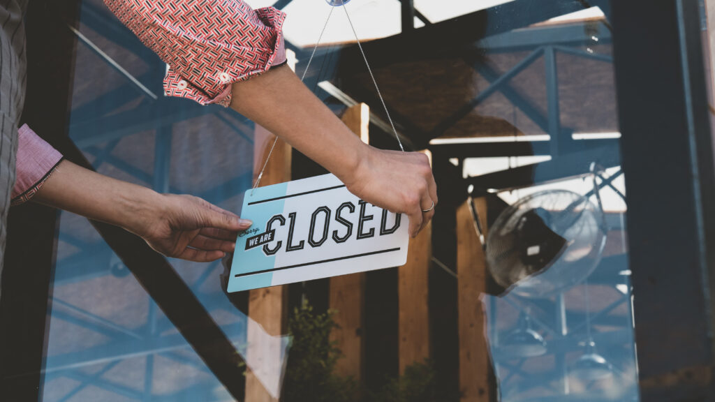 North Carolina business dissolution illustration showing the benefits of voluntarily closing a business instead of waiting for administrative dissolution